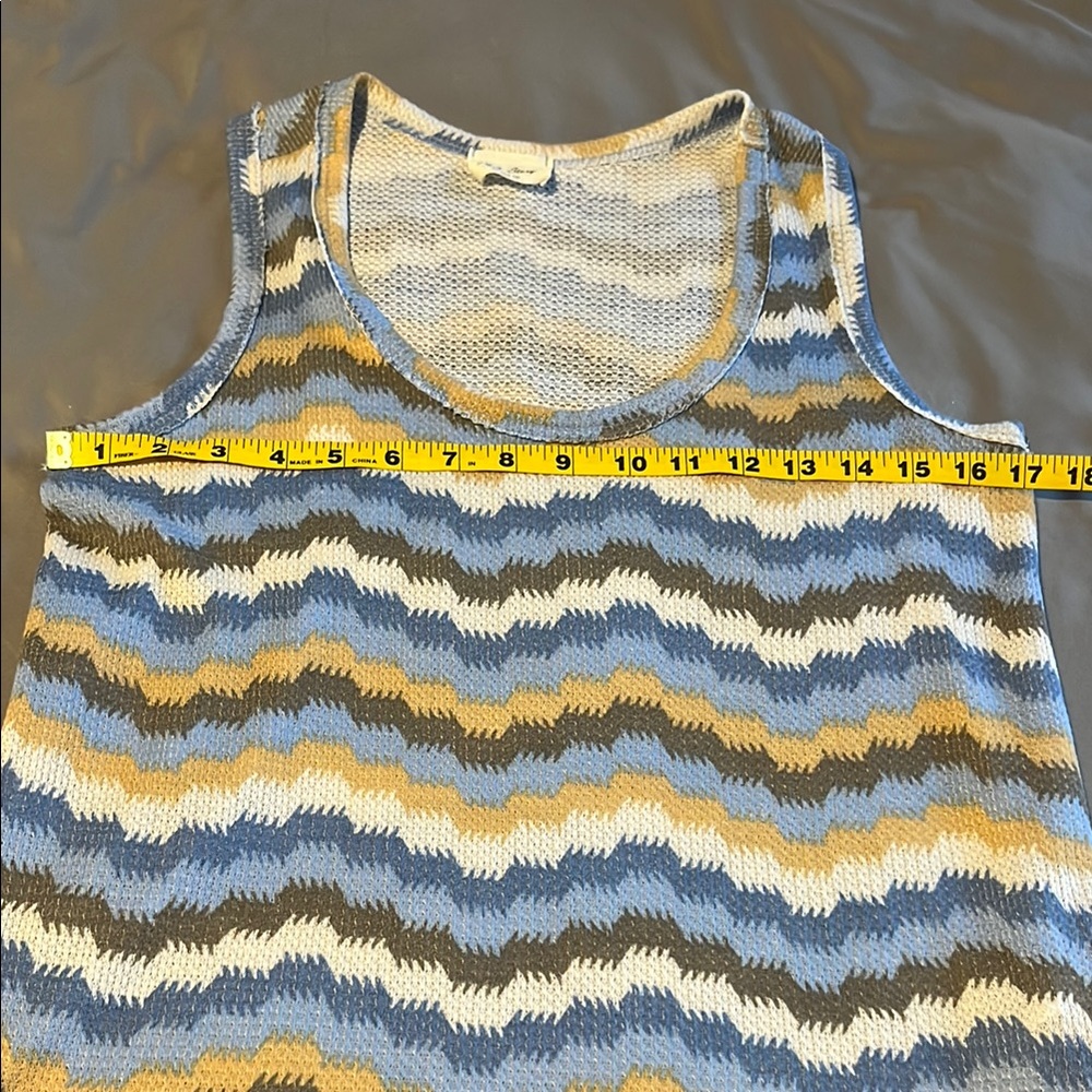 143 Story Multicolor Chevron Pattern Sleeveless Top Tank
